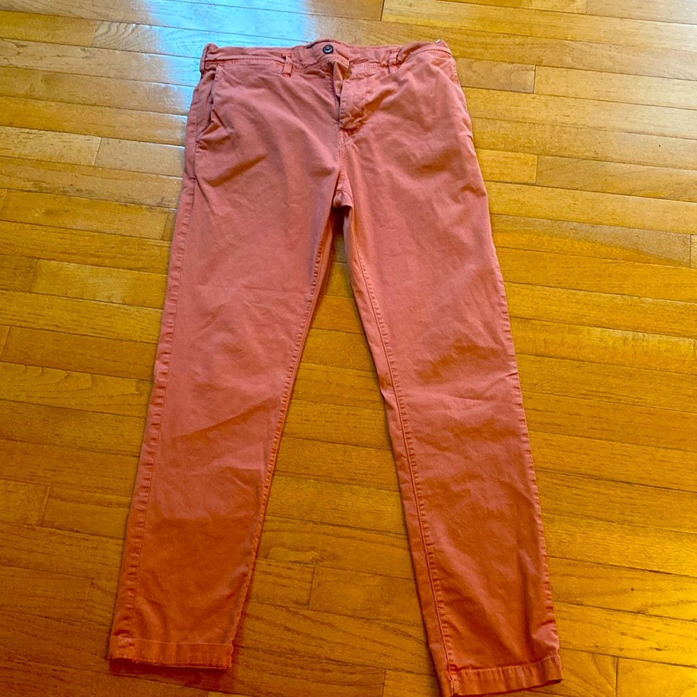 American Eagle Extreme Flex Chinos. Pink / Salmon 32x32